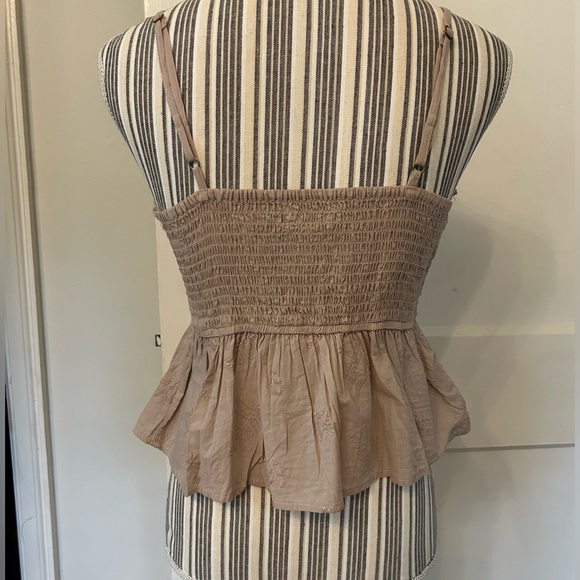 Japna Embroidered Tank - Picture 3 of 5